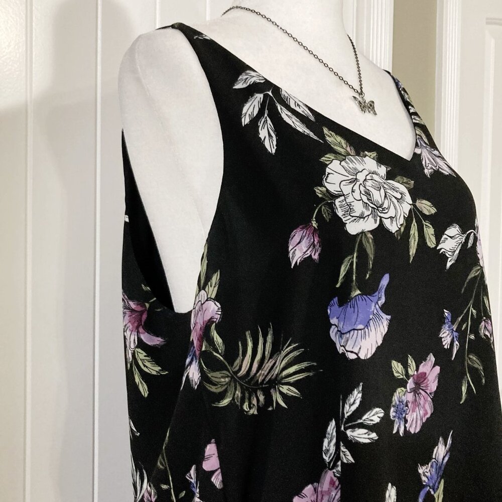 REITMANS Dark floral print spaghetti strap tank top ~ Boho XS SMALL black shirt - Picture 4 of 10